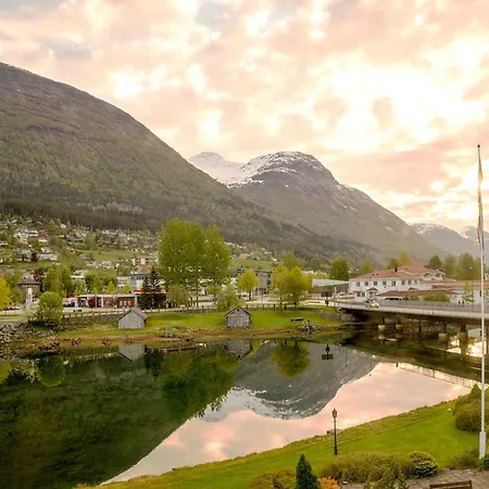 Apartment Stryn * Stryn